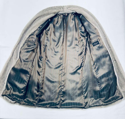 Палто от висококачествена пухкава материя