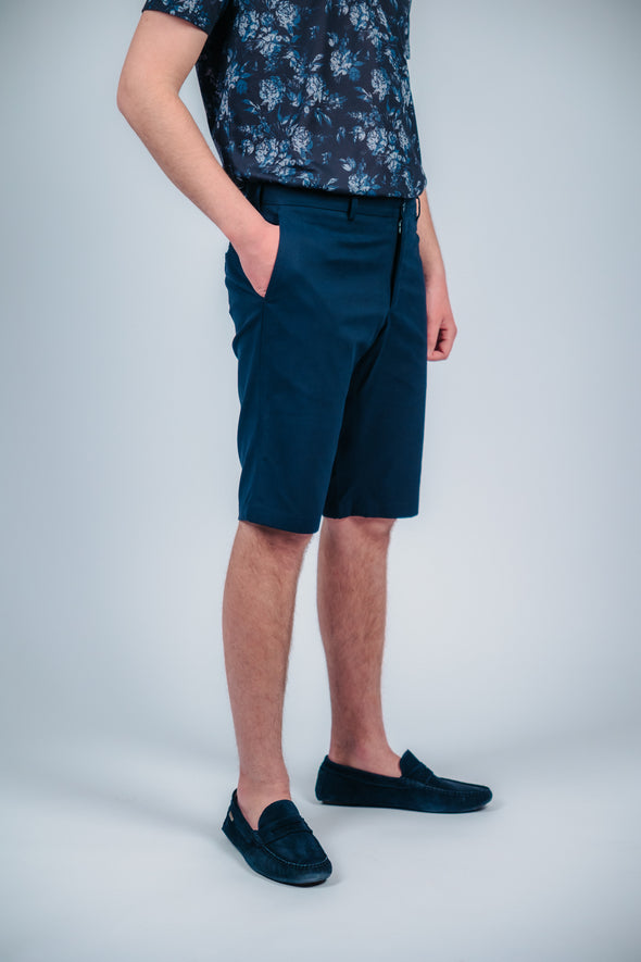 Тъмносини бермуди Bologna