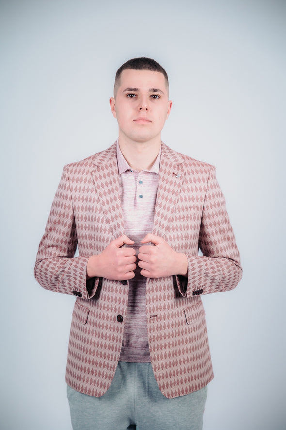 Сако с мотив на ромбове цвят пудра