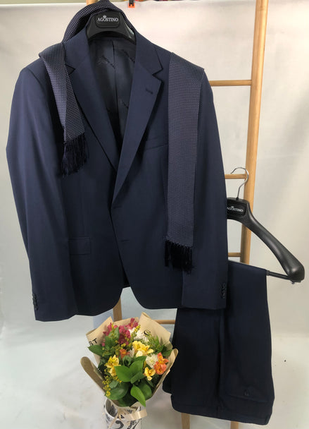 Мъжки костюм от галещите платове на Marzotto