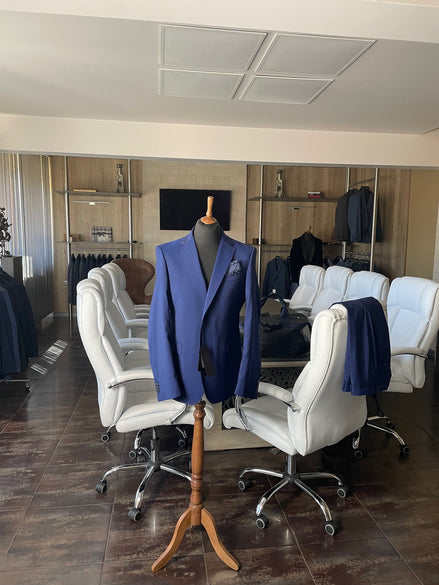 Мъжки син костюм 100% вълна – премиум комфорт и класа К1