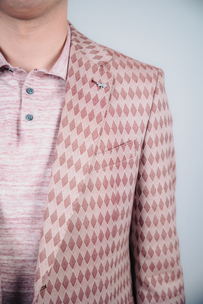 Сако с мотив на ромбове цвят пудра