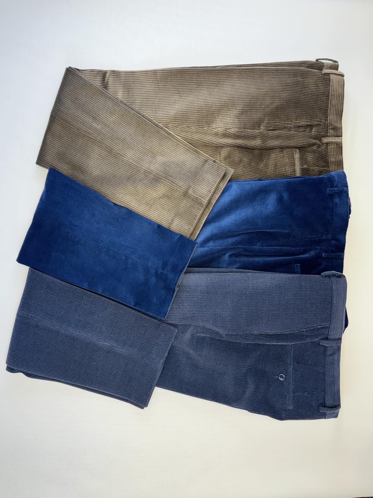 Панталон от рипсено кадифе