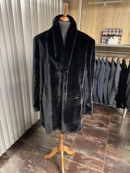 Палто от луксозен еко косъм в черно